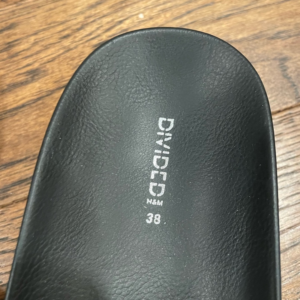 Platform Sandals - Picture 13 of 14